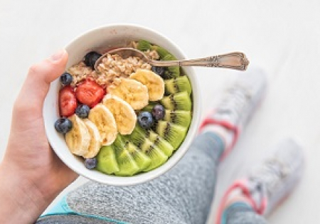 The role of sugar and carbohydrates in physical performance and exercise 